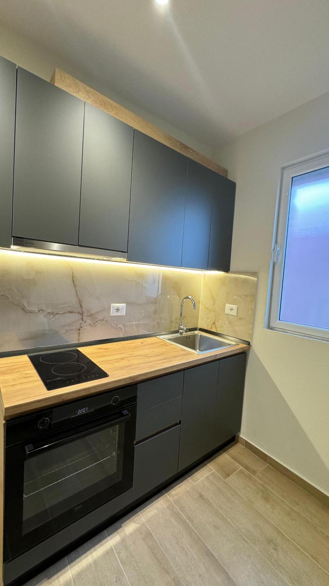Charming Comfort Apartment Tiranë Eksteriør bilde