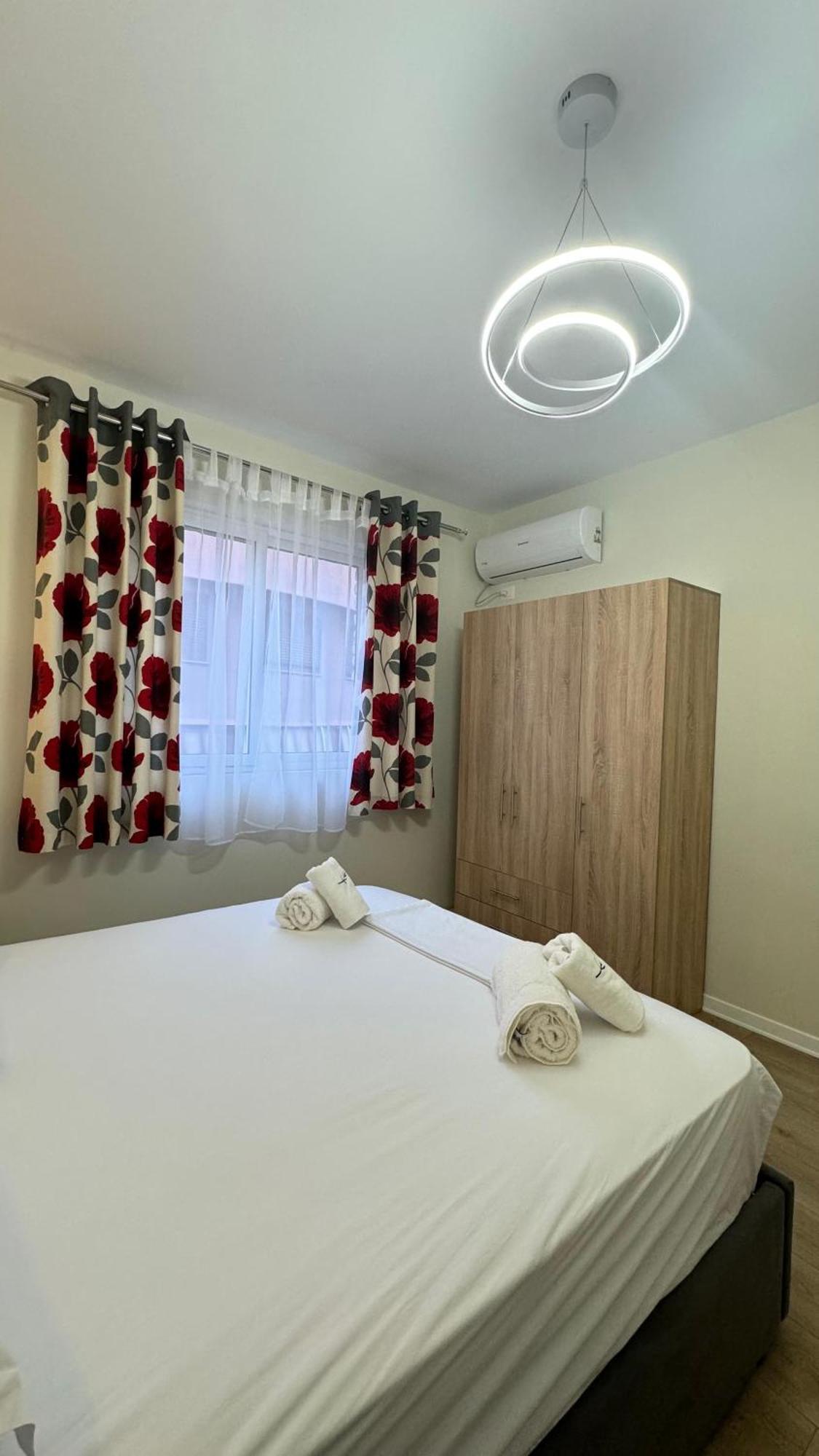 Charming Comfort Apartment Tiranë Eksteriør bilde